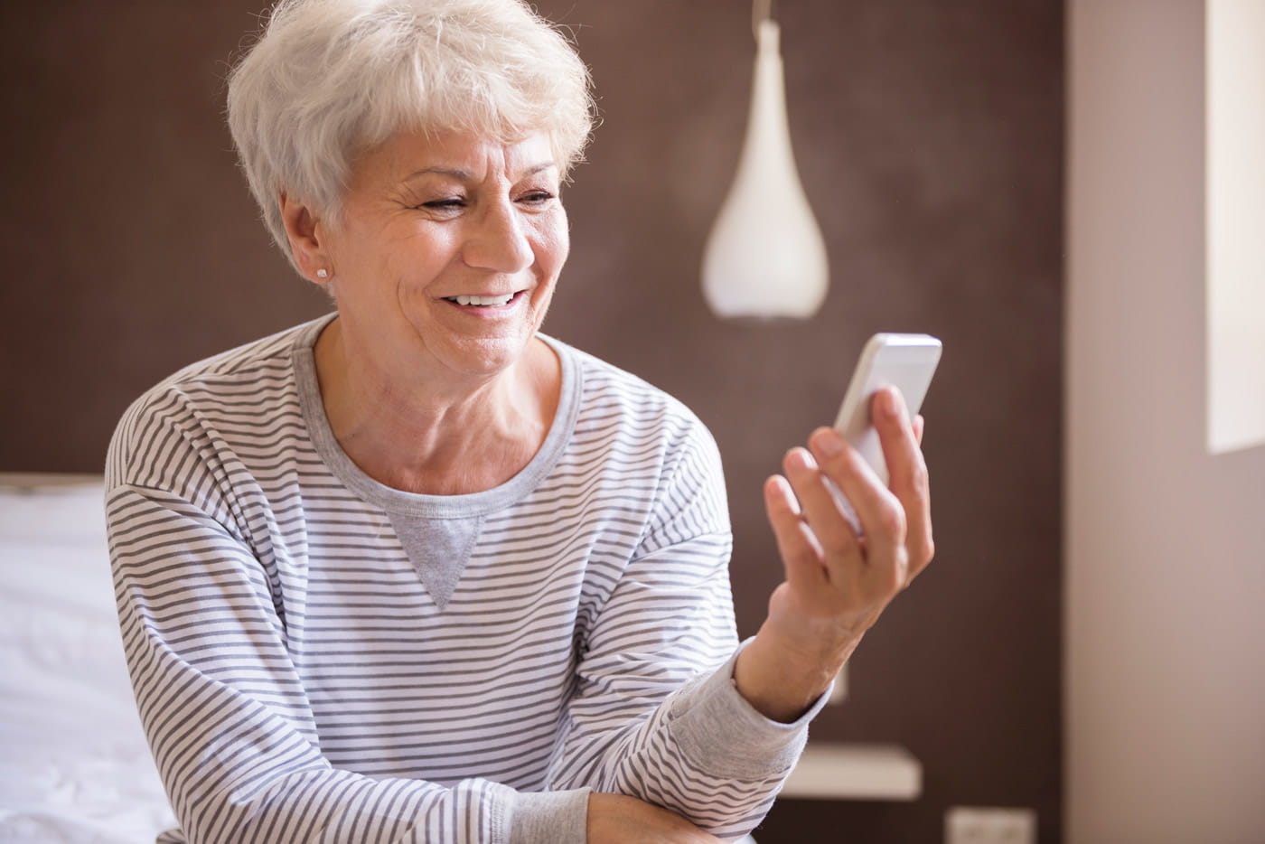 contacter SVA France, entreprise d'aménagement de solutions autonomes pour seniors